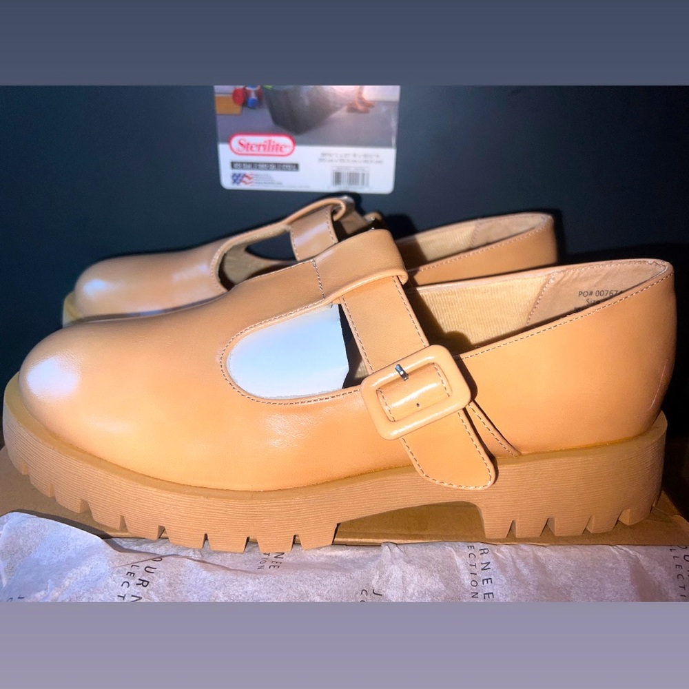 tan maryjane platforms